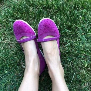 Cole Haan balet flats.